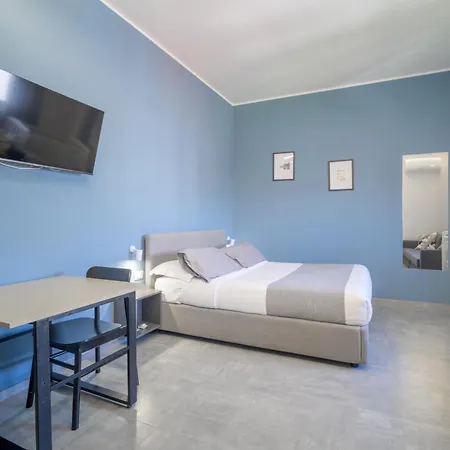 65 Guest house