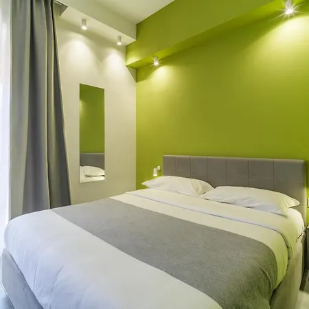 65 Guest house *